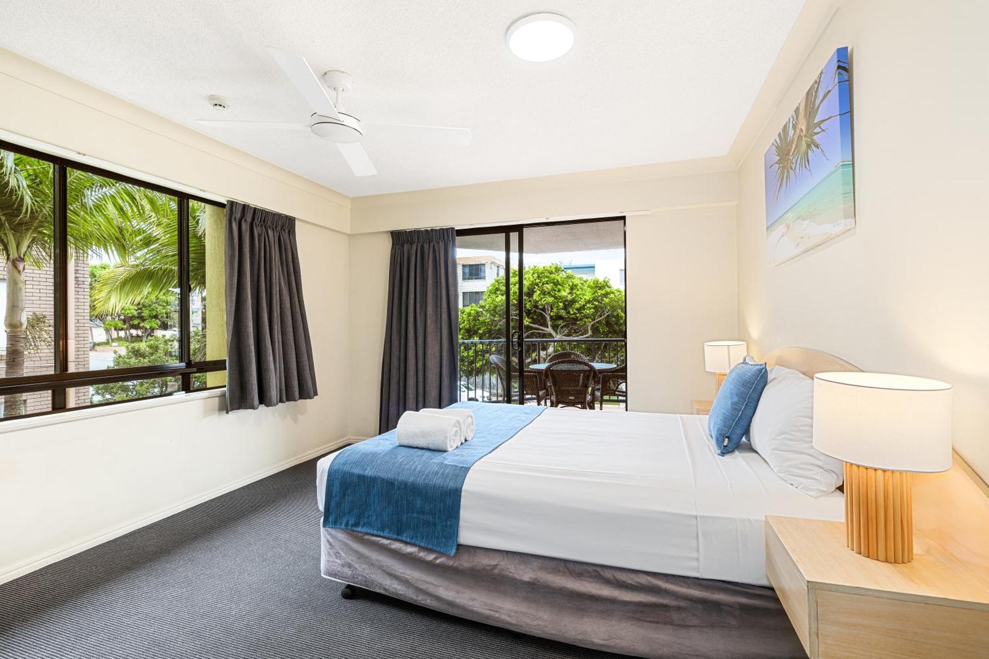 קלונדרה Belaire Place Motel Apartments מראה חיצוני תמונה